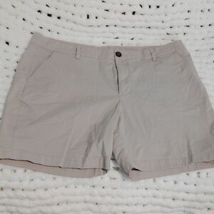 Chubbies shorts size 40